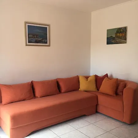 Asovic Apartment *